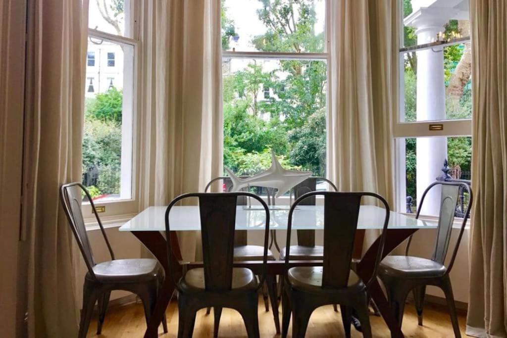 Stunning 2 Bed/2Bath Flat In Heart Of Kensington Apartment London Exterior photo